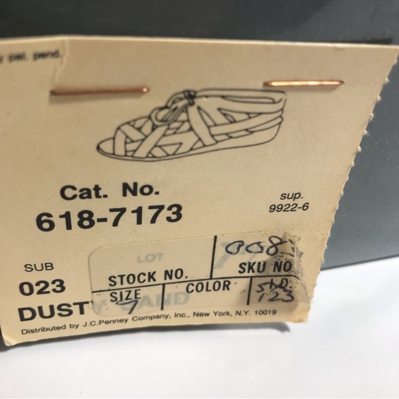 Vintage East Fifth Brown Low Wedge Gladiator Strappy Sandals Siz 7 1/2 - Picture 4 of 13